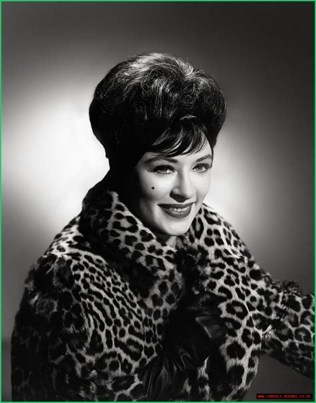 Amanda Blake Last Photo: A Glimpse Into The Life Of An Icon