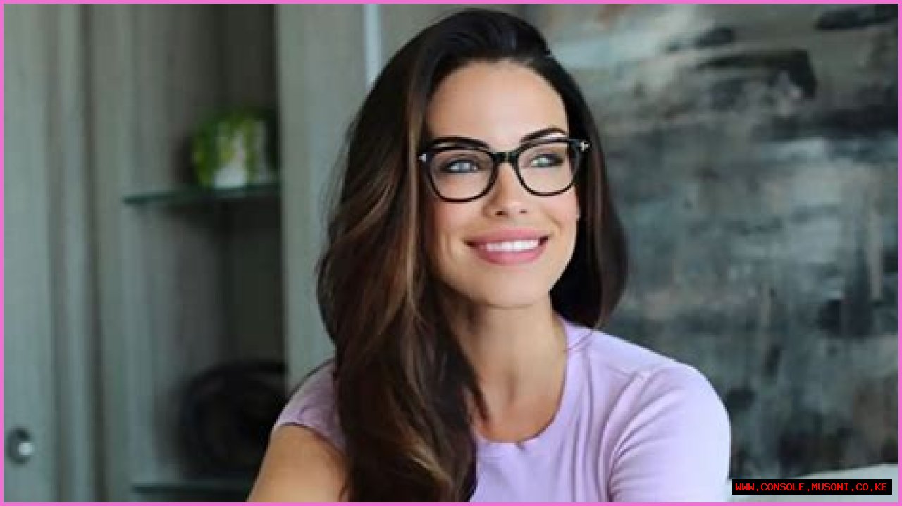 Exploring Jessica Lowndes' Relationships: A Deep Dive Into Her Love Life