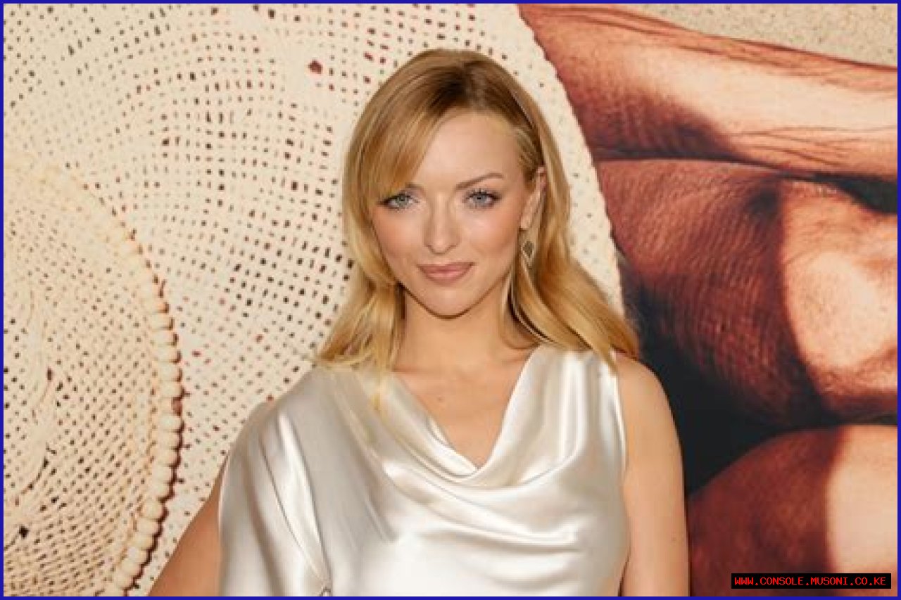 Unveiling The Enigma: Who Is Francesca Eastwood?